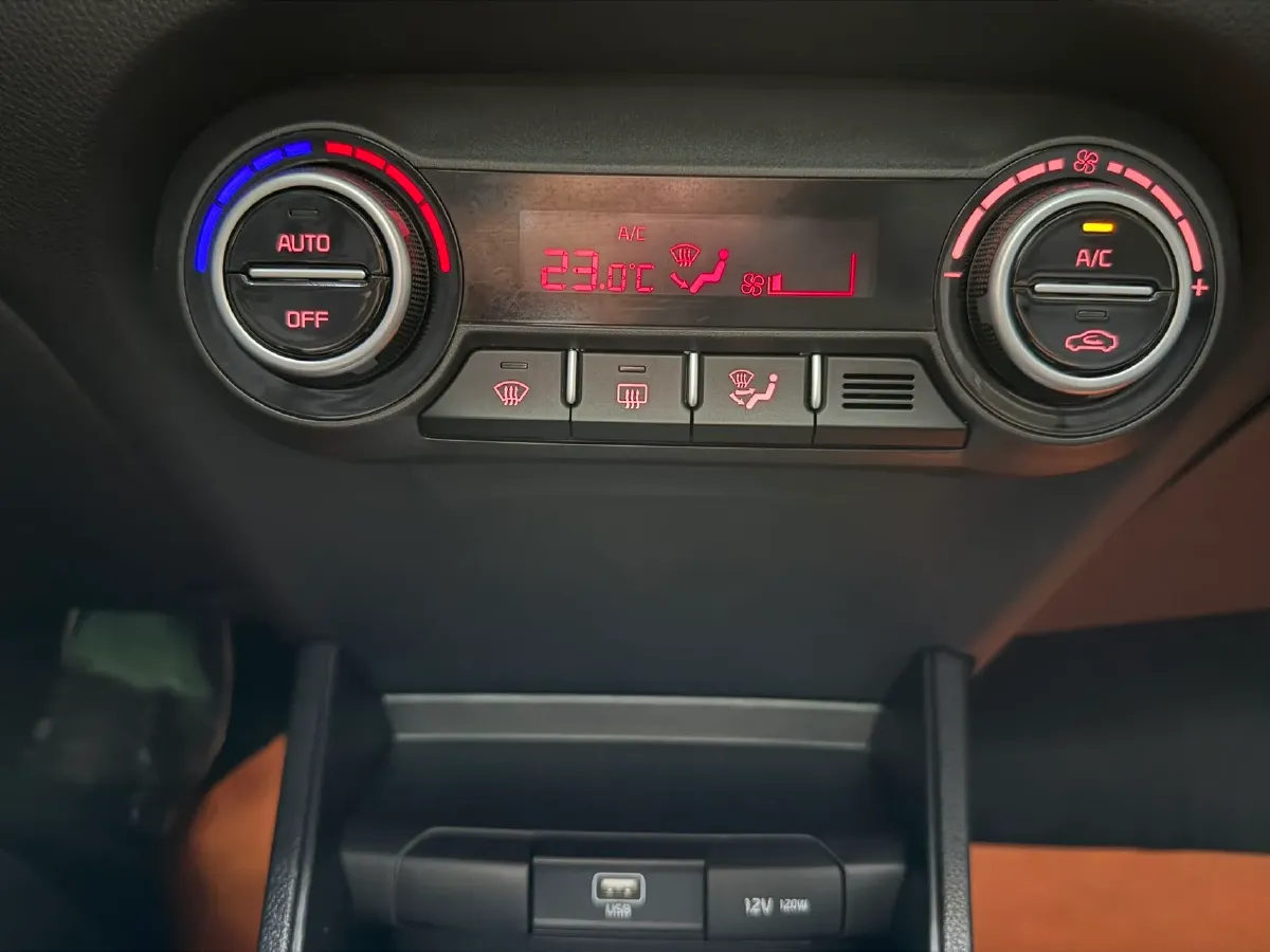 2021 Kia KX1 1.4L 100HP L4 CVT,autocango,china used car exporter,china ev exporter,chinese used car exporter,chinese used ev exporter