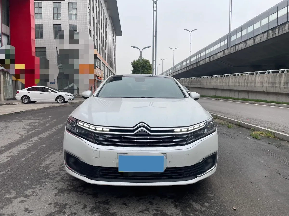 2022 Foton TuYaNuo 2.8T 177HP L4 6AT,autocango,china used car exporter,china ev exporter,chinese used car exporter,chinese used ev exporter