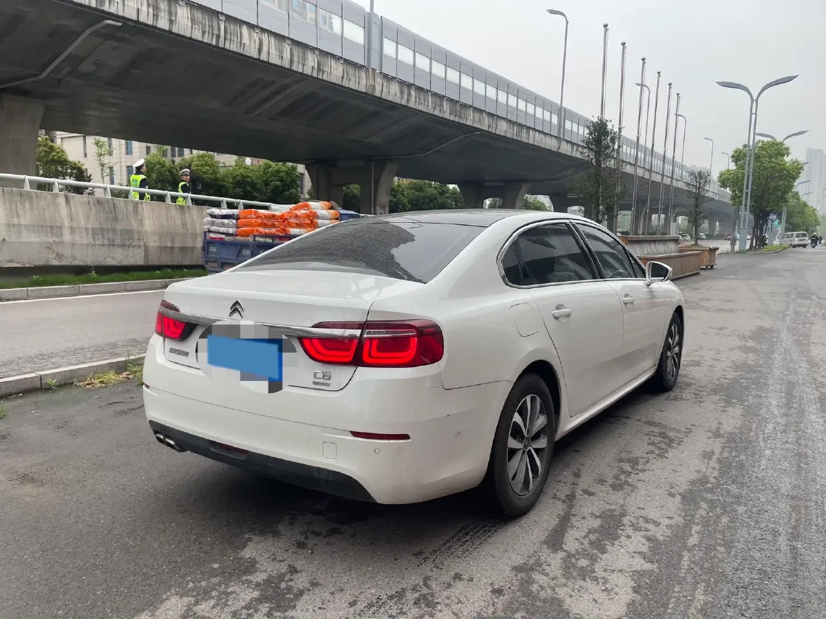 2022 Foton TuYaNuo 2.8T 177HP L4 6AT,autocango,china used car exporter,china ev exporter,chinese used car exporter,chinese used ev exporter