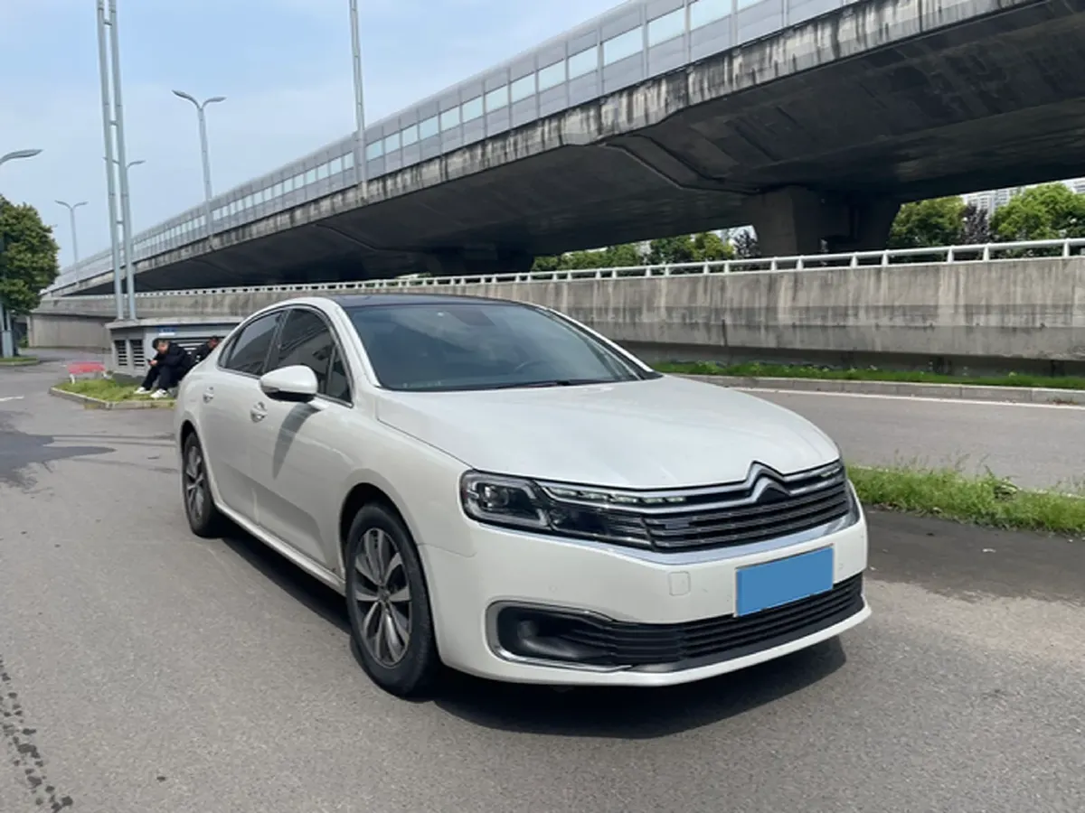 2022 Foton TuYaNuo 2.8T 177HP L4 6AT,autocango,china used car exporter,china ev exporter,chinese used car exporter,chinese used ev exporter