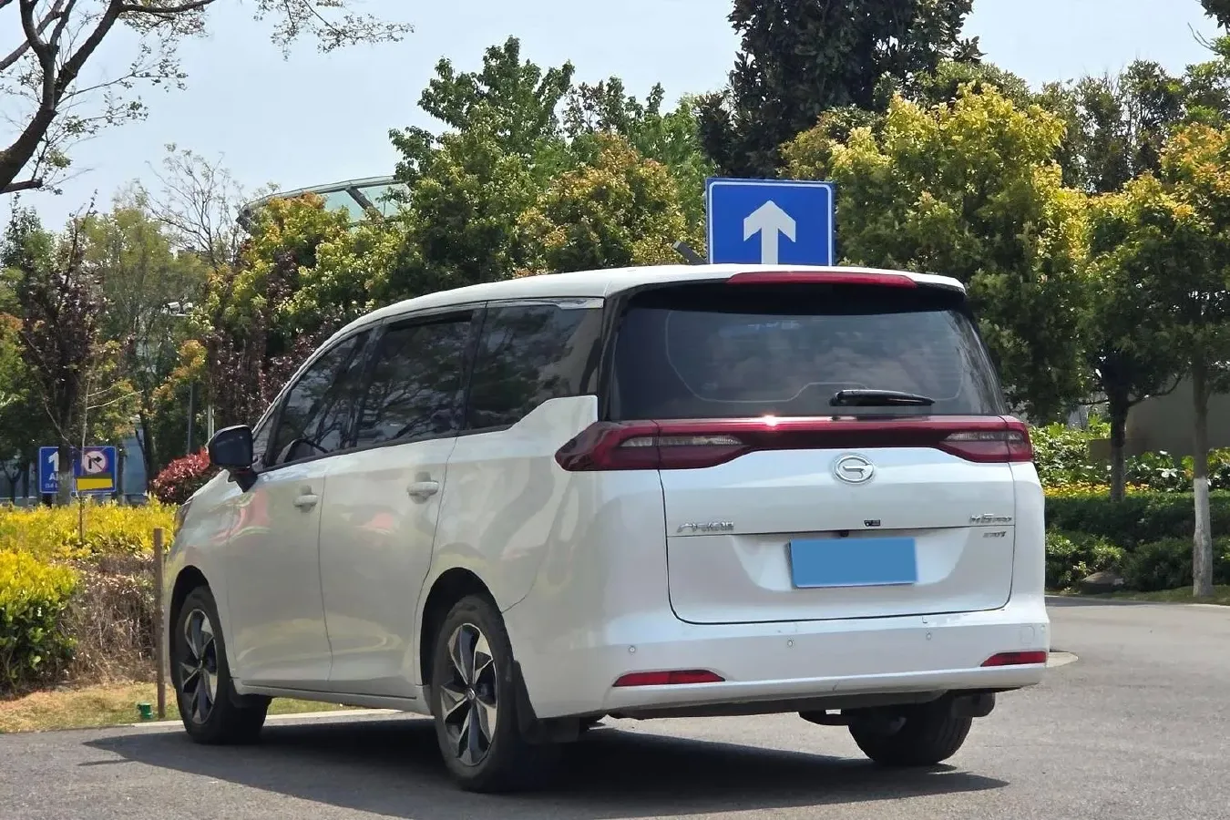 2023 GAC Trumpchi M6 1.5T 177HP L4 7DCT,autocango,china used car exporter,china ev exporter,chinese used car exporter,chinese used ev exporter