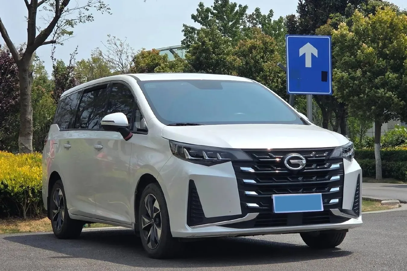 2023 GAC Trumpchi M6 1.5T 177HP L4 7DCT,autocango,china used car exporter,china ev exporter,chinese used car exporter,chinese used ev exporter