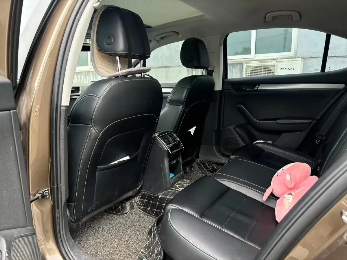 2018 Nissan Terra 2.5L 184HP L4 7AT,autocango,china used car exporter,china ev exporter,chinese used car exporter,chinese used ev exporter