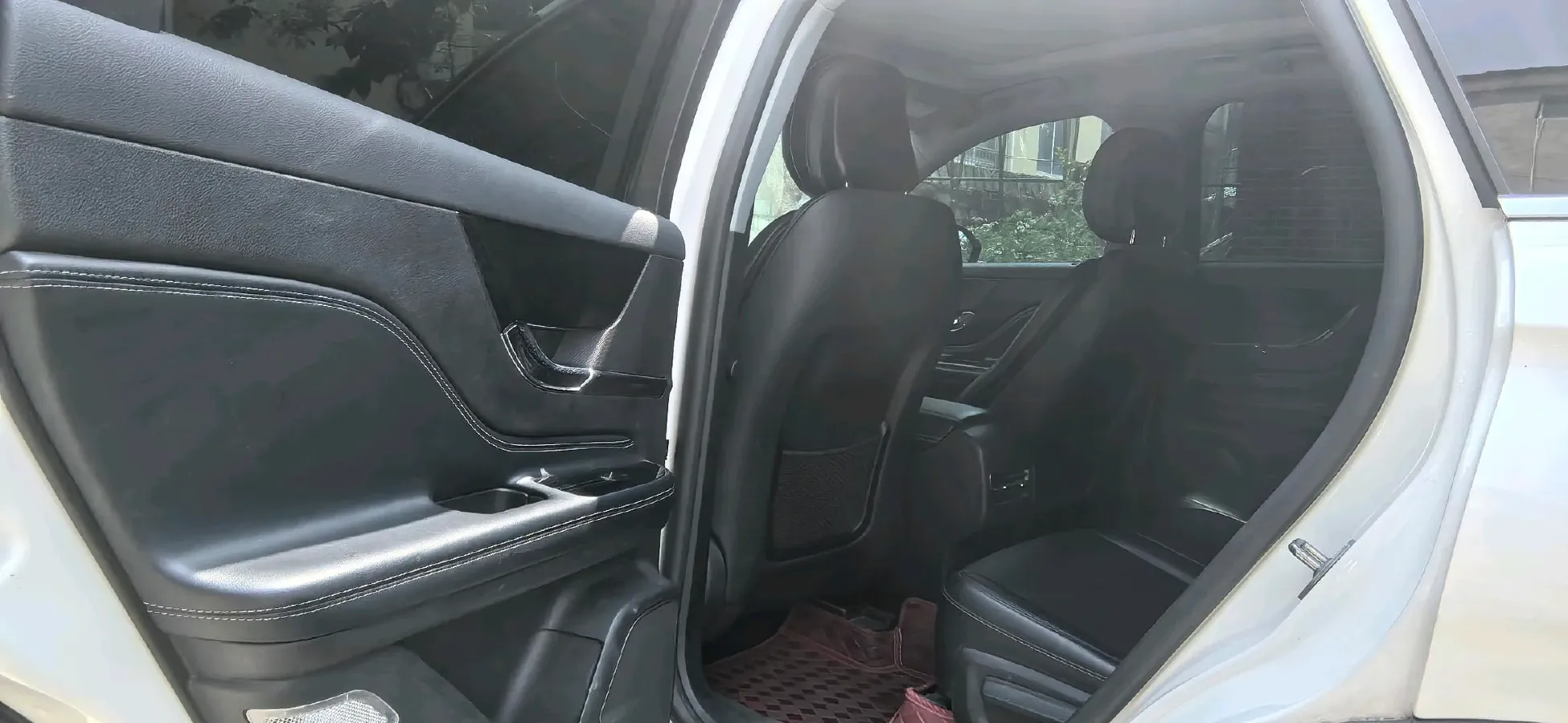 2022 Lincoln Corsair 2.0T 245HP L4 8AT,autocango,china used car exporter,china ev exporter,chinese used car exporter,chinese used ev exporter