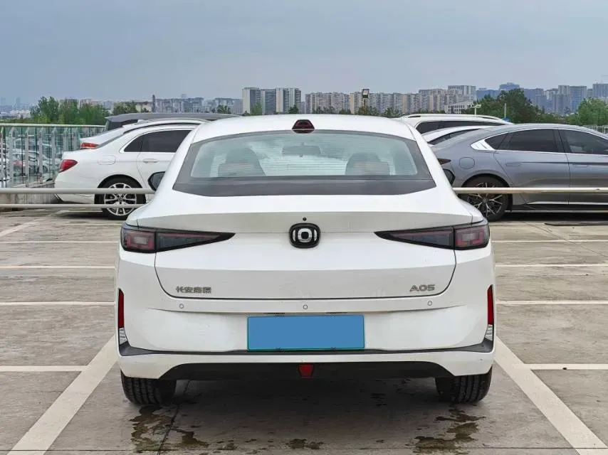 2024 ChangAn QiYuan A05 1.5L 110HP L4 E-CVT PHEV 9.07KWH,autocango,china used car exporter,china ev exporter,chinese used car exporter,chinese used ev exporter