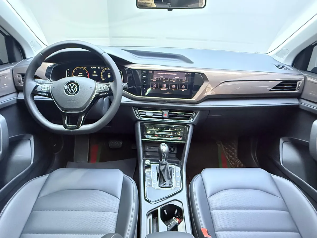 2022 Volkswagen Tharu 1.4T 150HP L4 7DCT,autocango,china used car exporter,china ev exporter,chinese used car exporter,chinese used ev exporter