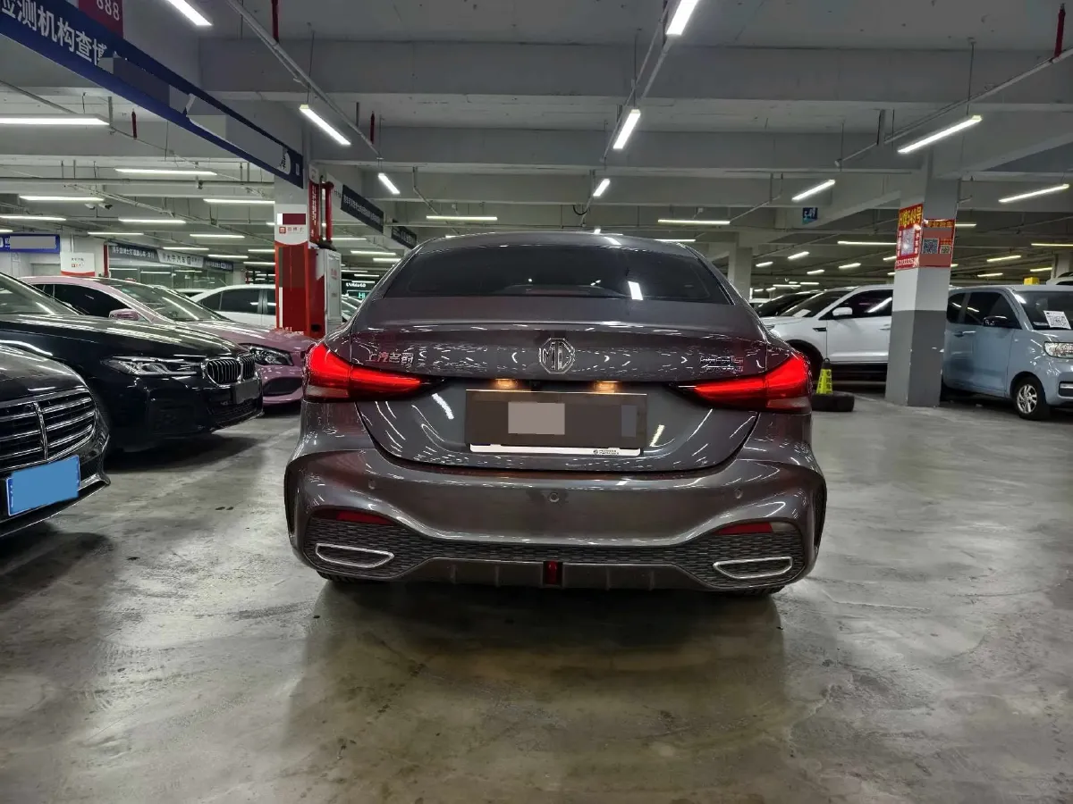 2025 MG 5 1.5T 181HP L4 7DCT,autocango,china used car exporter,china ev exporter,chinese used car exporter,chinese used ev exporter