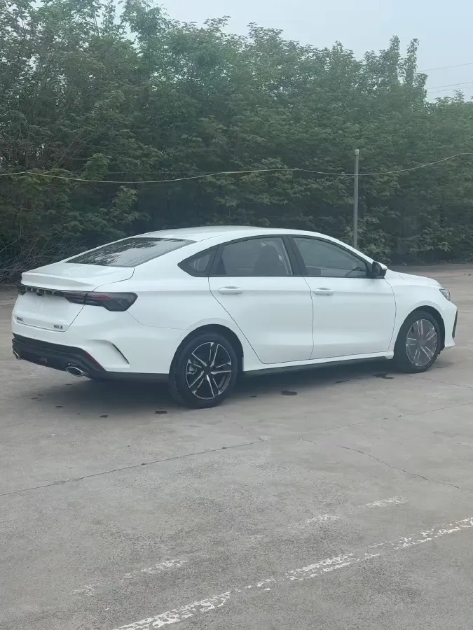 2024 Geely Binray 1.5T 181HP L4 7DCT,autocango,china used car exporter,china ev exporter,chinese used car exporter,chinese used ev exporter