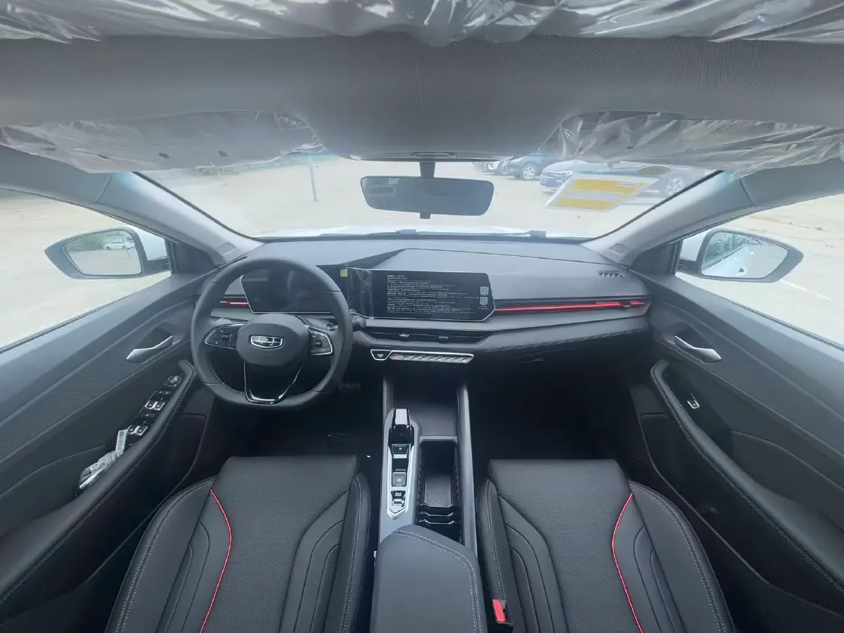 2024 Geely Binray 1.5T 181HP L4 7DCT,autocango,china used car exporter,china ev exporter,chinese used car exporter,chinese used ev exporter