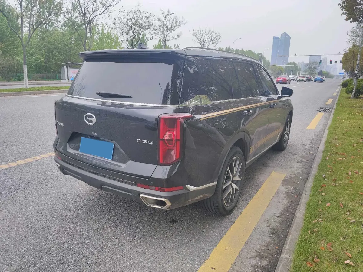 2022 GAC Trumpchi GS8 2.0T 252HP L4 8AT,autocango,china used car exporter,china ev exporter,chinese used car exporter,chinese used ev exporter