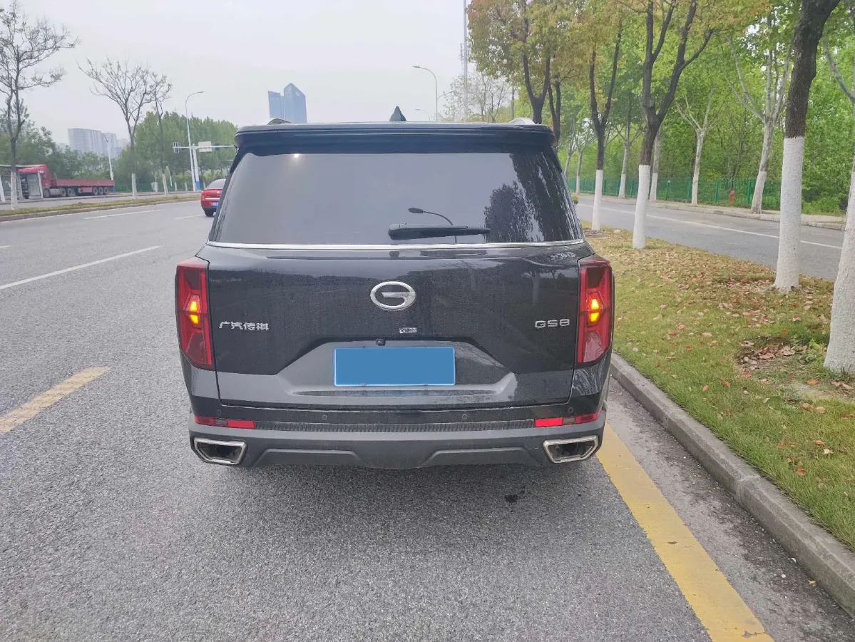 2022 GAC Trumpchi GS8 2.0T 252HP L4 8AT,autocango,china used car exporter,china ev exporter,chinese used car exporter,chinese used ev exporter