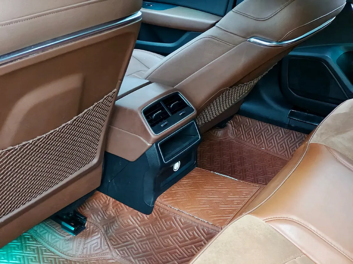 2019 Audi A6L 2.0T 190HP L4 7DCT,autocango,china used car exporter,china ev exporter,chinese used car exporter,chinese used ev exporter