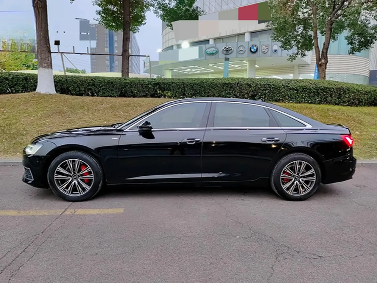 2019 Audi A6L 2.0T 190HP L4 7DCT,autocango,china used car exporter,china ev exporter,chinese used car exporter,chinese used ev exporter