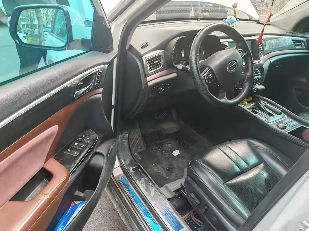 2017 GAC Trumpchi GS8 2.0T 201HP L4 6AT,autocango,china used car exporter,china ev exporter,chinese used car exporter,chinese used ev exporter