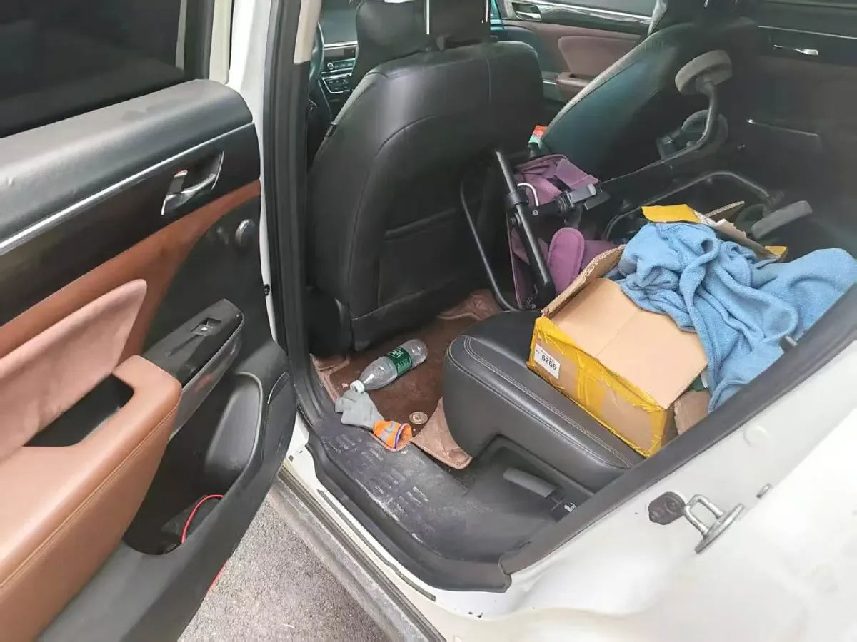 2017 GAC Trumpchi GS8 2.0T 201HP L4 6AT,autocango,china used car exporter,china ev exporter,chinese used car exporter,chinese used ev exporter