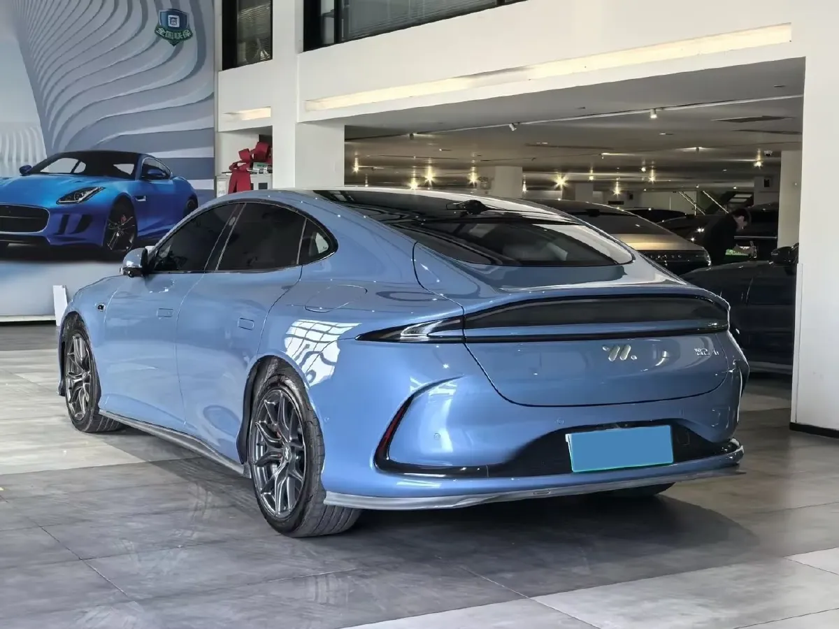 2024 IM L6 BEV 75KWH,autocango,china used car exporter,china ev exporter,chinese used car exporter,chinese used ev exporter