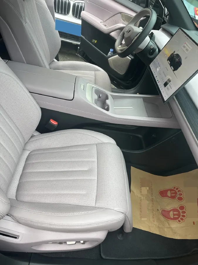 2024 ONVO L60 BEV 60KWH,autocango,china used car exporter,china ev exporter,chinese used car exporter,chinese used ev exporter