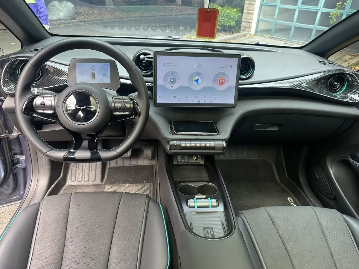 2023 BYD Dolphin BEV 44.928KWH,autocango,china used car exporter,china ev exporter,chinese used car exporter,chinese used ev exporter