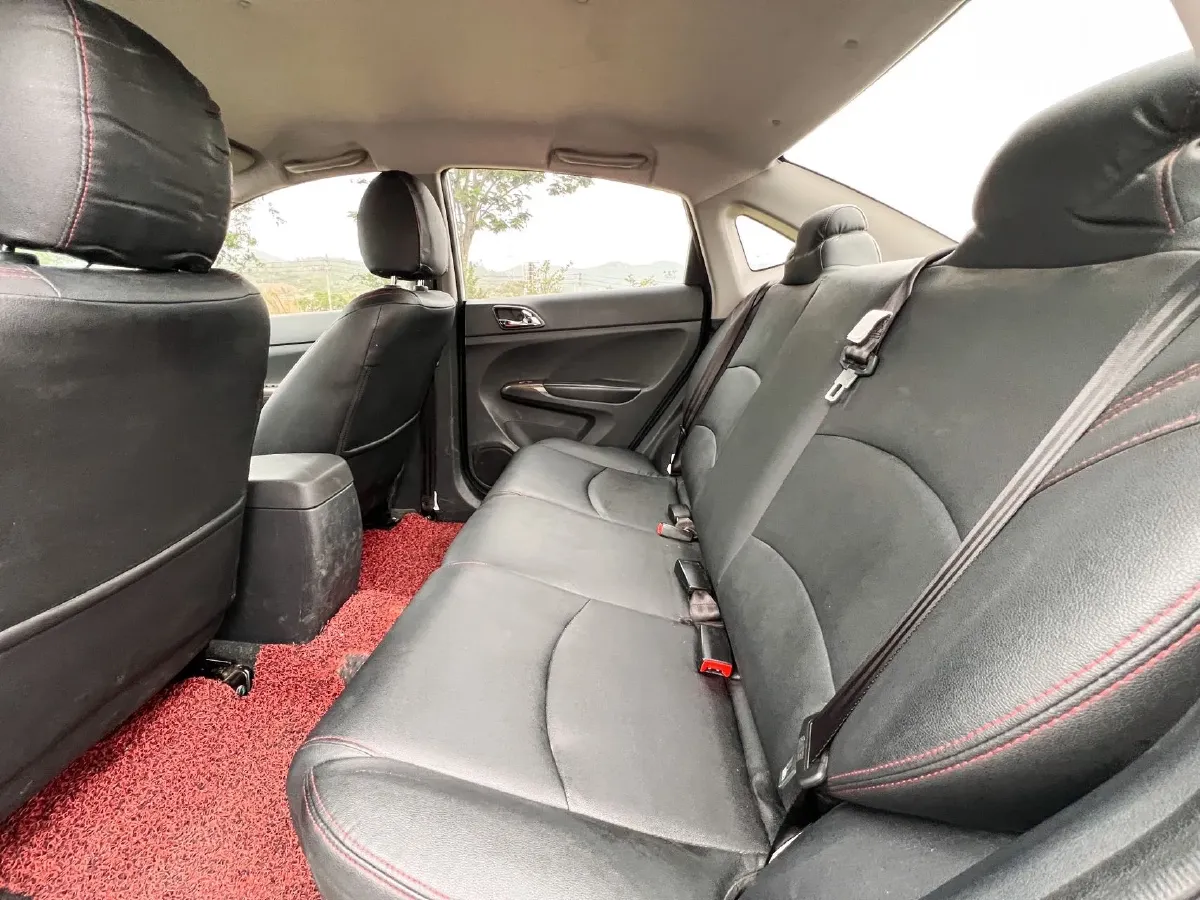 2017 HaiMa M3 1.5L 112HP L4 5MT,autocango,china used car exporter,china ev exporter,chinese used car exporter,chinese used ev exporter