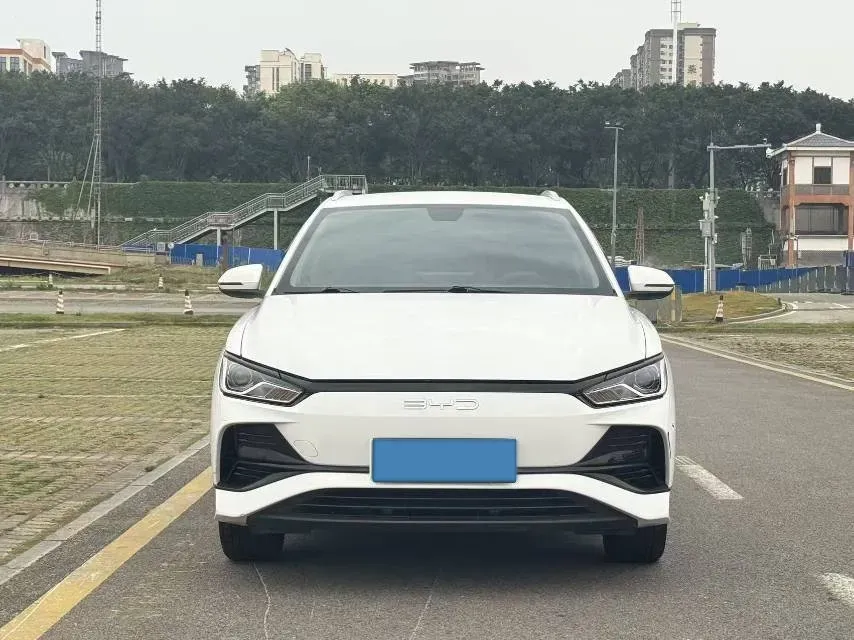 2024 BYD e2 BEV 43.2KWH,autocango,china used car exporter,china ev exporter,chinese used car exporter,chinese used ev exporter