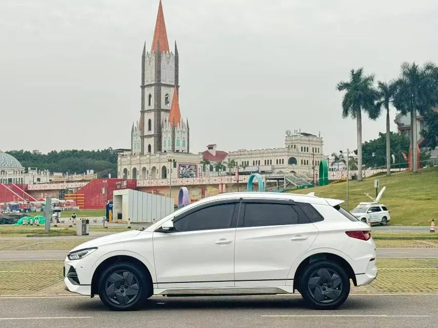 2024 BYD e2 BEV 43.2KWH,autocango,china used car exporter,china ev exporter,chinese used car exporter,chinese used ev exporter