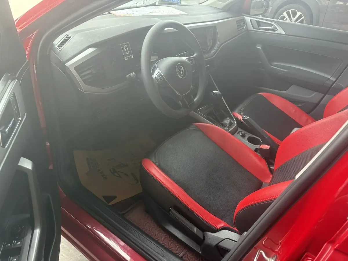 2021 Bestune T55 1.5T 169HP L4 7DCT,autocango,china used car exporter,china ev exporter,chinese used car exporter,chinese used ev exporter