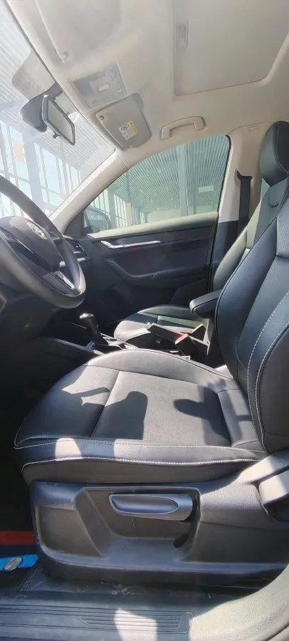 2022 Skoda Kamiq 1.5L 112HP L4 6AT,autocango,china used car exporter,china ev exporter,chinese used car exporter,chinese used ev exporter