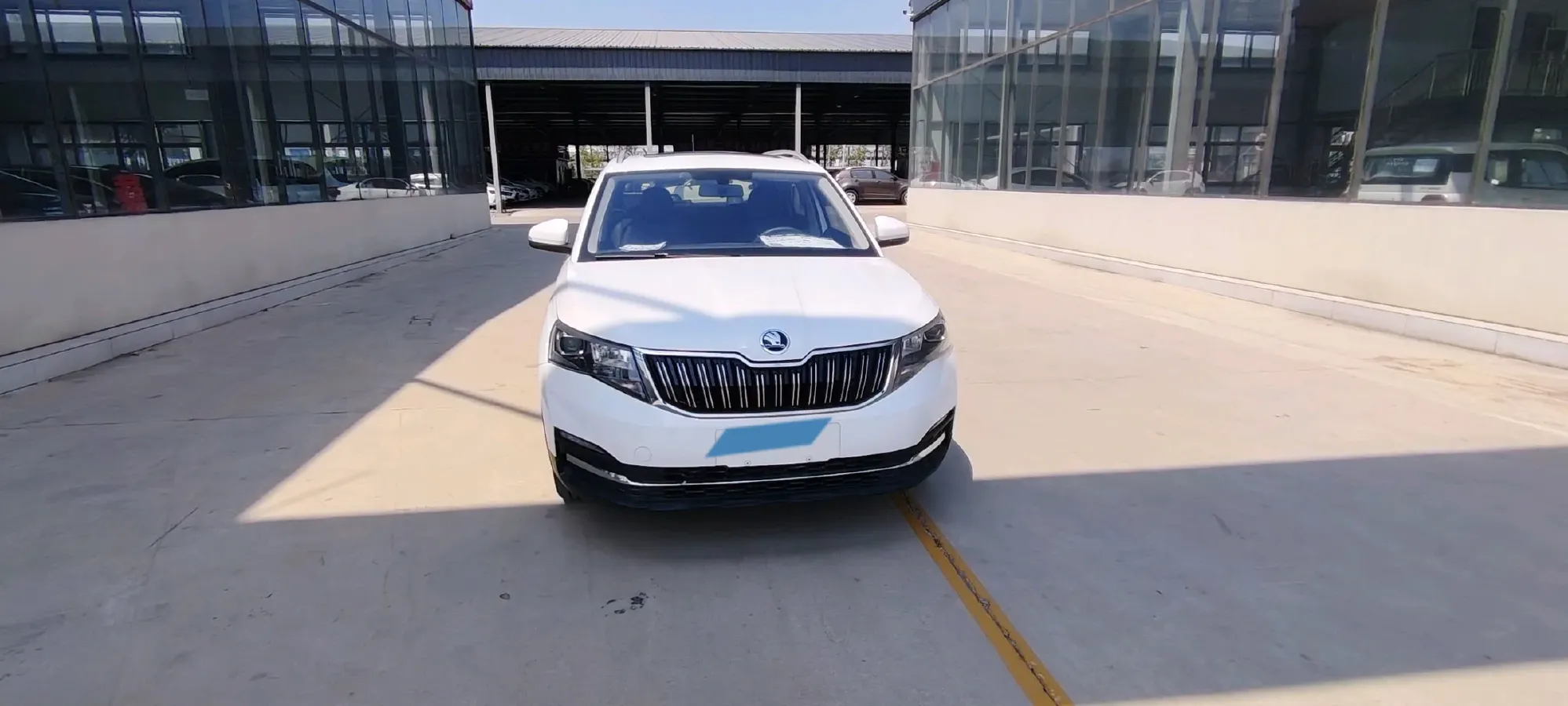 2022 Skoda Kamiq 1.5L 112HP L4 6AT,autocango,china used car exporter,china ev exporter,chinese used car exporter,chinese used ev exporter