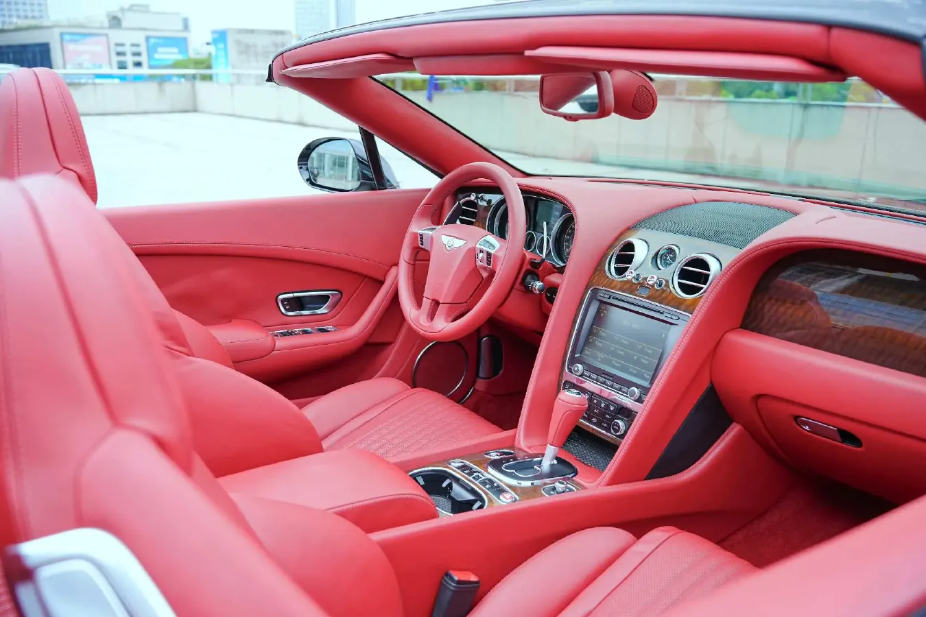 2017 Bentley Continental 4.0T 507HP V8 8AT,autocango,china used car exporter,china ev exporter,chinese used car exporter,chinese used ev exporter