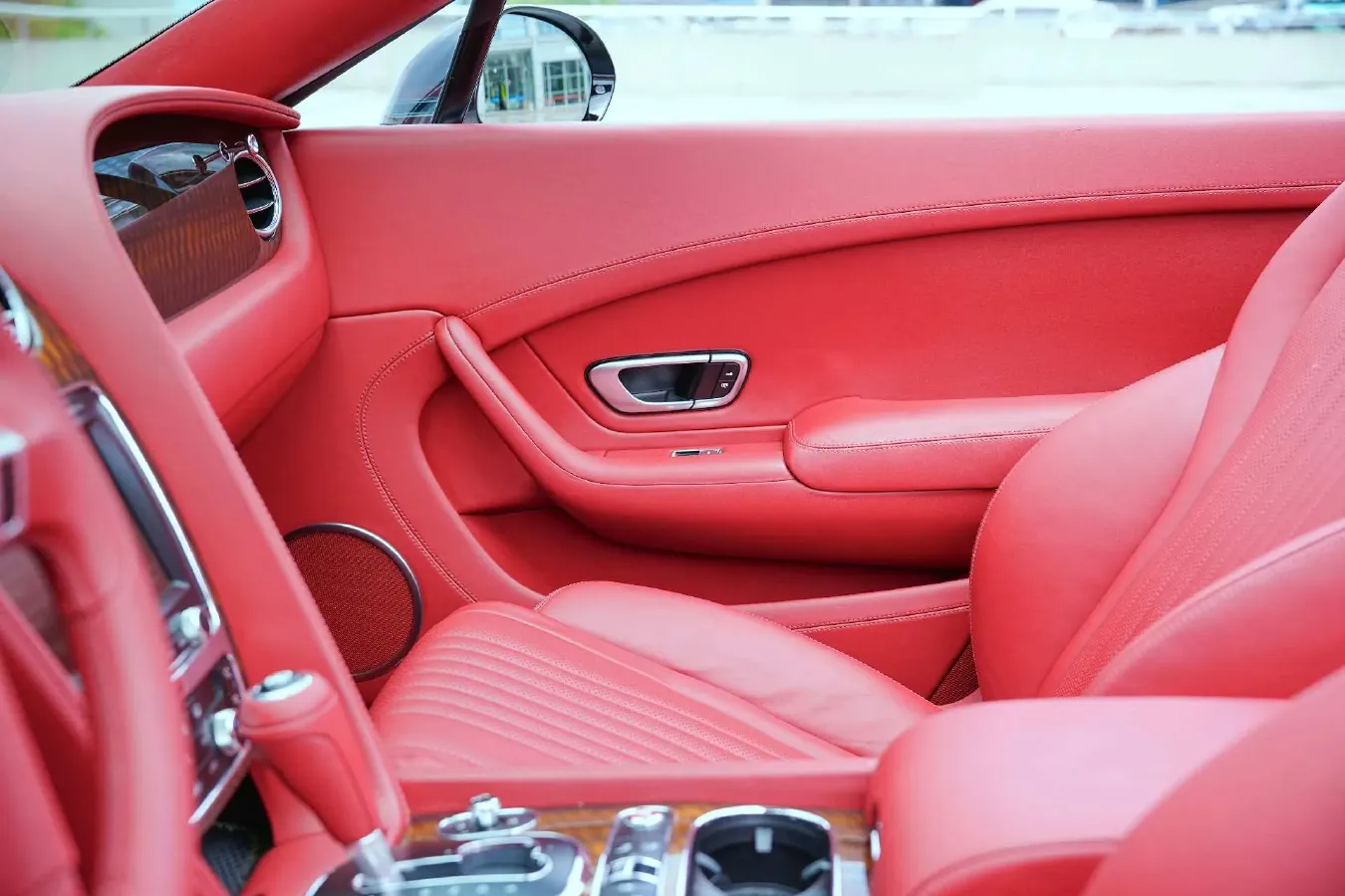 2017 Bentley Continental 4.0T 507HP V8 8AT,autocango,china used car exporter,china ev exporter,chinese used car exporter,chinese used ev exporter