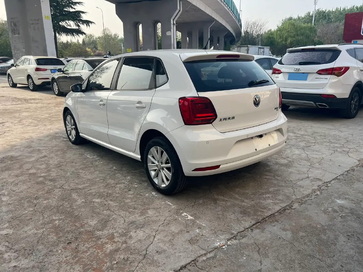 2013 Volkswagen Polo 1.6L 105HP L4 6AT,autocango,china used car exporter,china ev exporter,chinese used car exporter,chinese used ev exporter