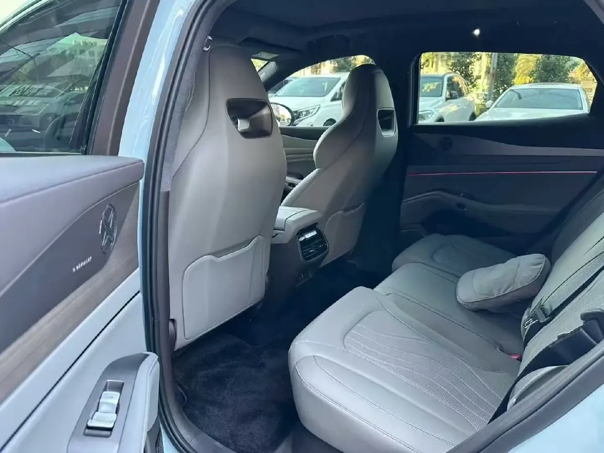 2025 Denza N7 BEV 91.3KWH,autocango,china used car exporter,china ev exporter,chinese used car exporter,chinese used ev exporter