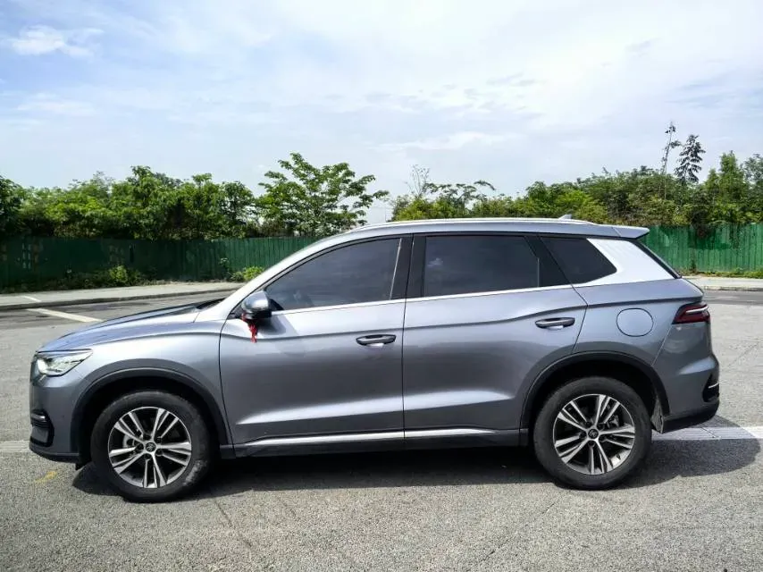 2022 Ruichi Auto EC35 BEV 82HP BEV 36.288KWH,autocango,china used car exporter,china ev exporter,chinese used car exporter,chinese used ev exporter