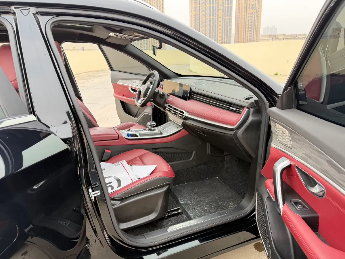 2023 Jetour X70 Plus 1.6T 197HP L4 7DCT,autocango,china used car exporter,china ev exporter,chinese used car exporter,chinese used ev exporter