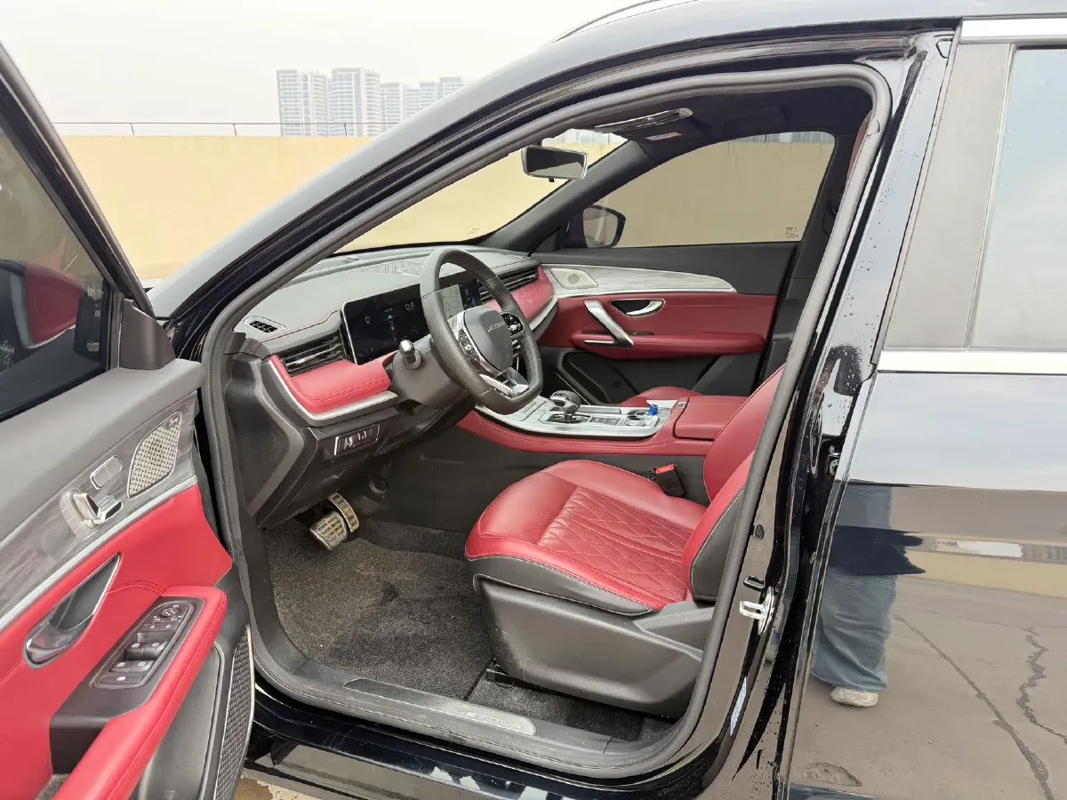 2023 Jetour X70 Plus 1.6T 197HP L4 7DCT,autocango,china used car exporter,china ev exporter,chinese used car exporter,chinese used ev exporter