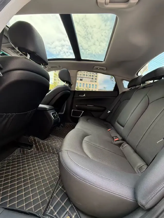 2016 Kia K5 1.6T 180HP L4 7DCT,autocango,china used car exporter,china ev exporter,chinese used car exporter,chinese used ev exporter