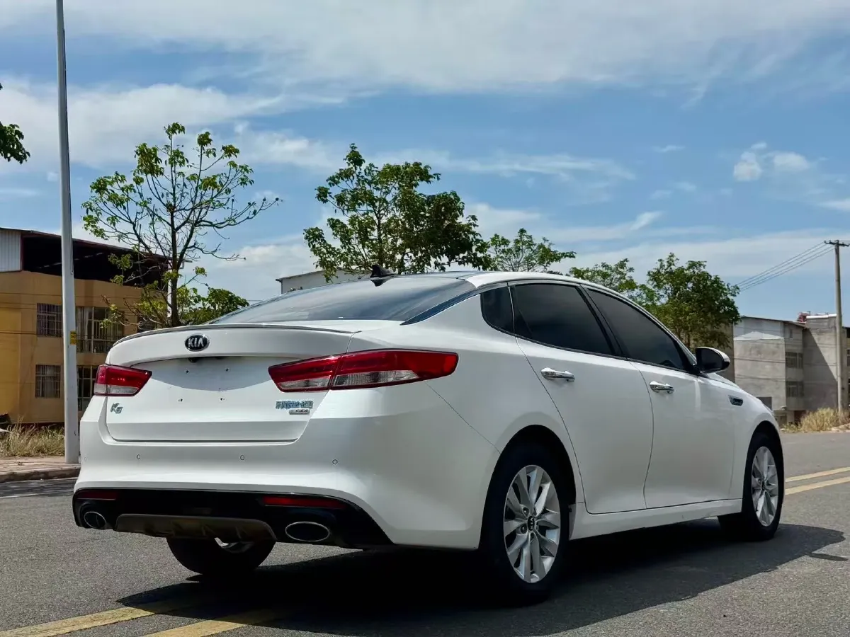 2016 Kia K5 1.6T 180HP L4 7DCT,autocango,china used car exporter,china ev exporter,chinese used car exporter,chinese used ev exporter