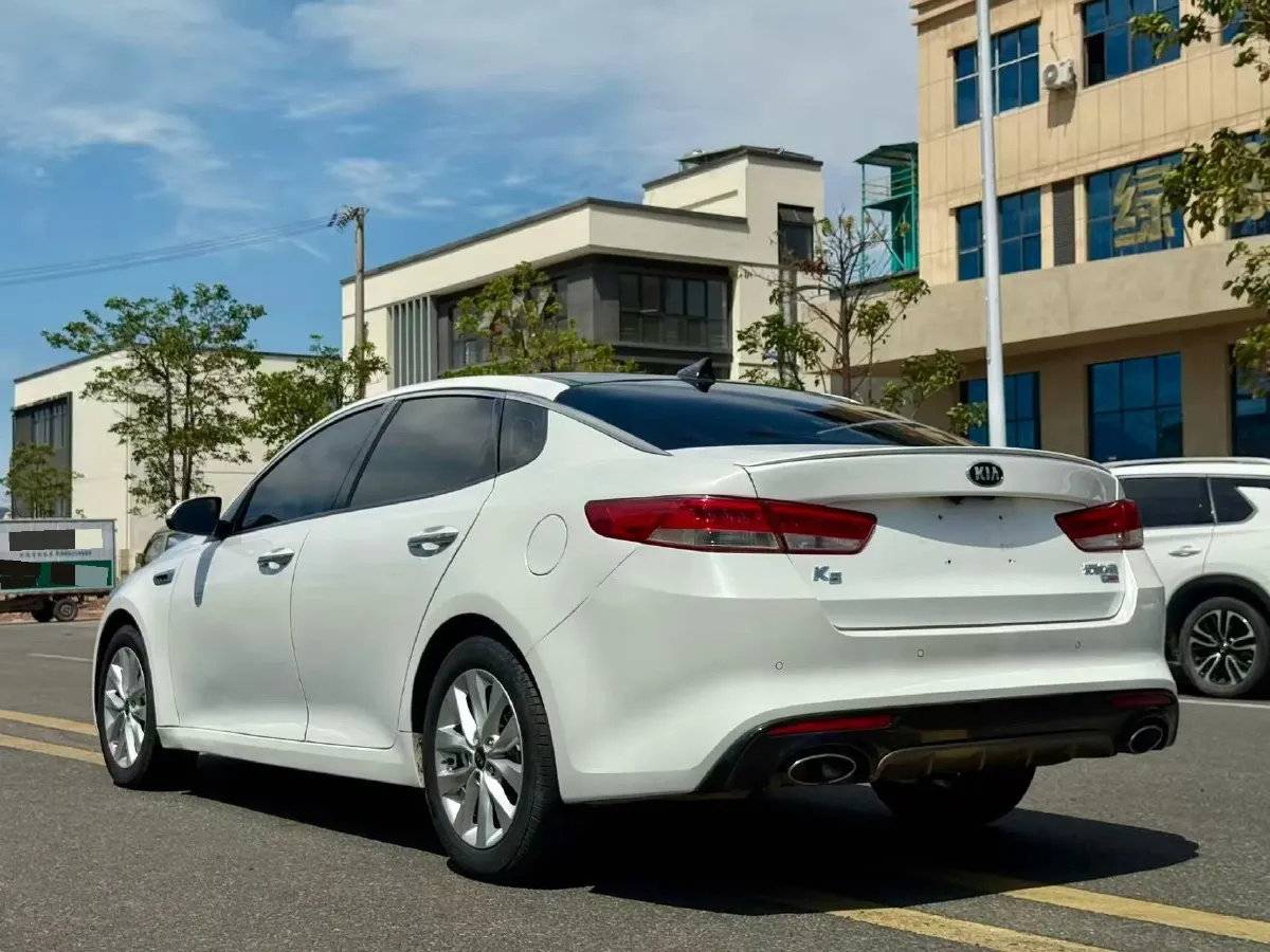 2016 Kia K5 1.6T 180HP L4 7DCT,autocango,china used car exporter,china ev exporter,chinese used car exporter,chinese used ev exporter
