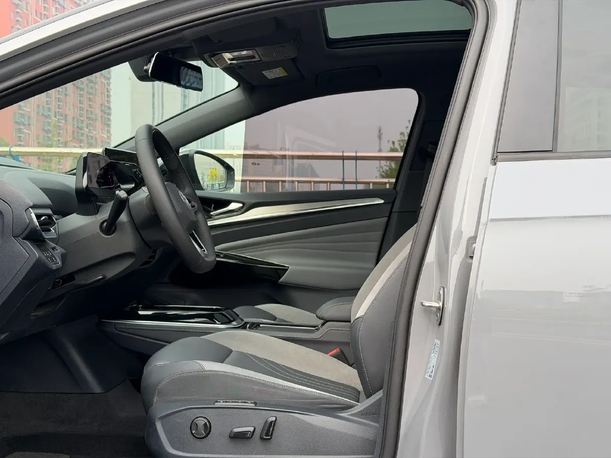 2021 Xpeng P5 BEV 71.4KWH,autocango,china used car exporter,china ev exporter,chinese used car exporter,chinese used ev exporter