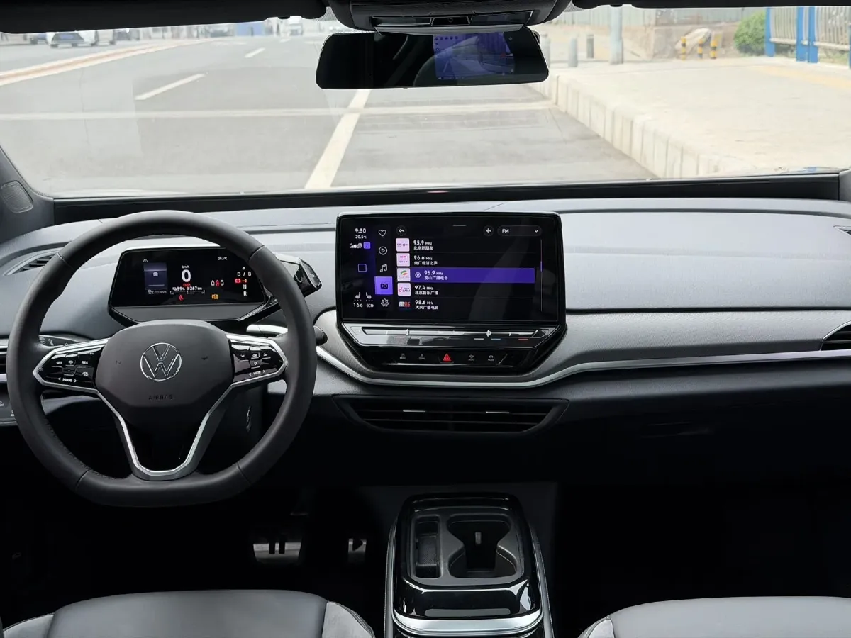 2021 Xpeng P5 BEV 71.4KWH,autocango,china used car exporter,china ev exporter,chinese used car exporter,chinese used ev exporter