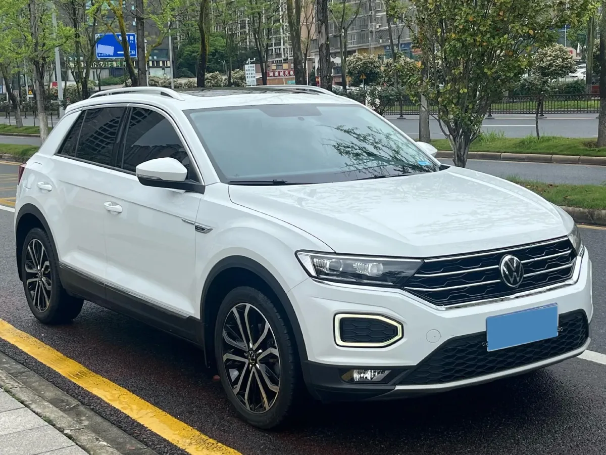2021 Volkswagen T-Roc 1.4T 150HP L4 7DCT,autocango,china used car exporter,china ev exporter,chinese used car exporter,chinese used ev exporter