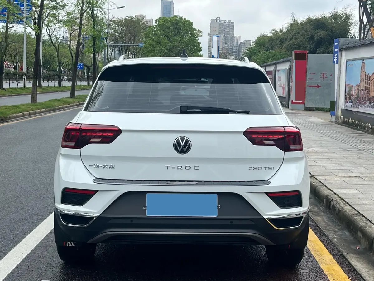 2021 Volkswagen T-Roc 1.4T 150HP L4 7DCT,autocango,china used car exporter,china ev exporter,chinese used car exporter,chinese used ev exporter