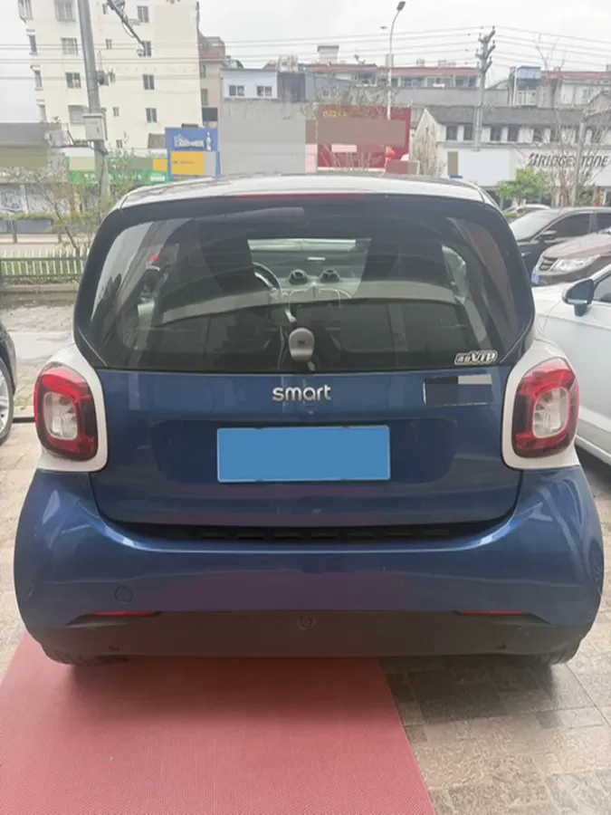 2019 Smart smart fortwo 0.9T 90HP L3 6DCT,autocango,china used car exporter,china ev exporter,chinese used car exporter,chinese used ev exporter