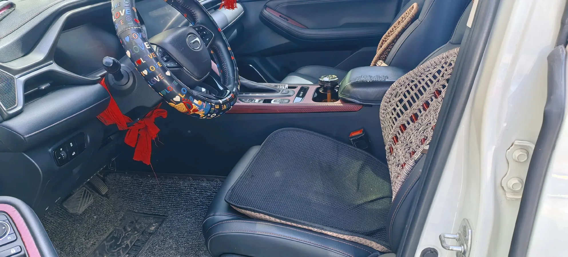 2021 GAC Trumpchi GS4 1.5T 169HP L4 6AT,autocango,china used car exporter,china ev exporter,chinese used car exporter,chinese used ev exporter