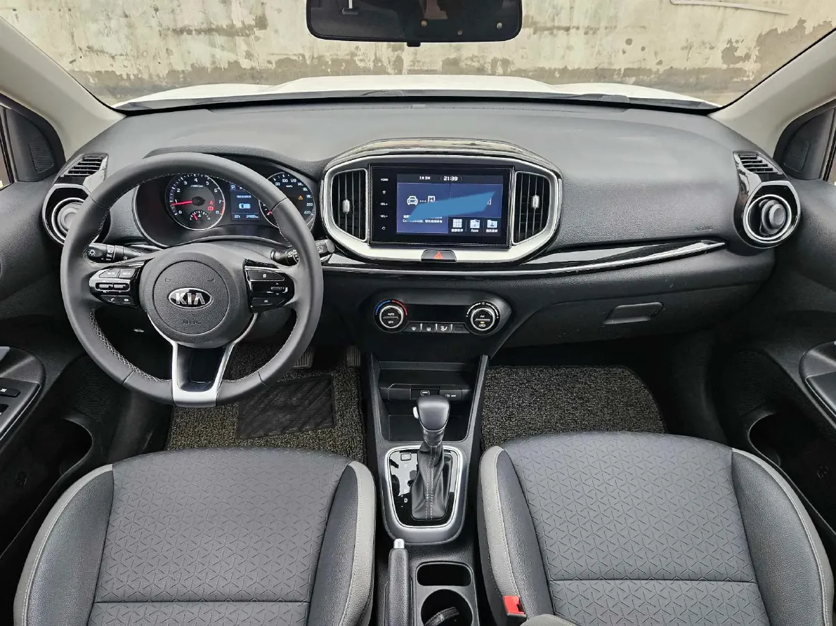 2019 Kia KX1 1.4L 100HP L4 6AT,autocango,china used car exporter,china ev exporter,chinese used car exporter,chinese used ev exporter