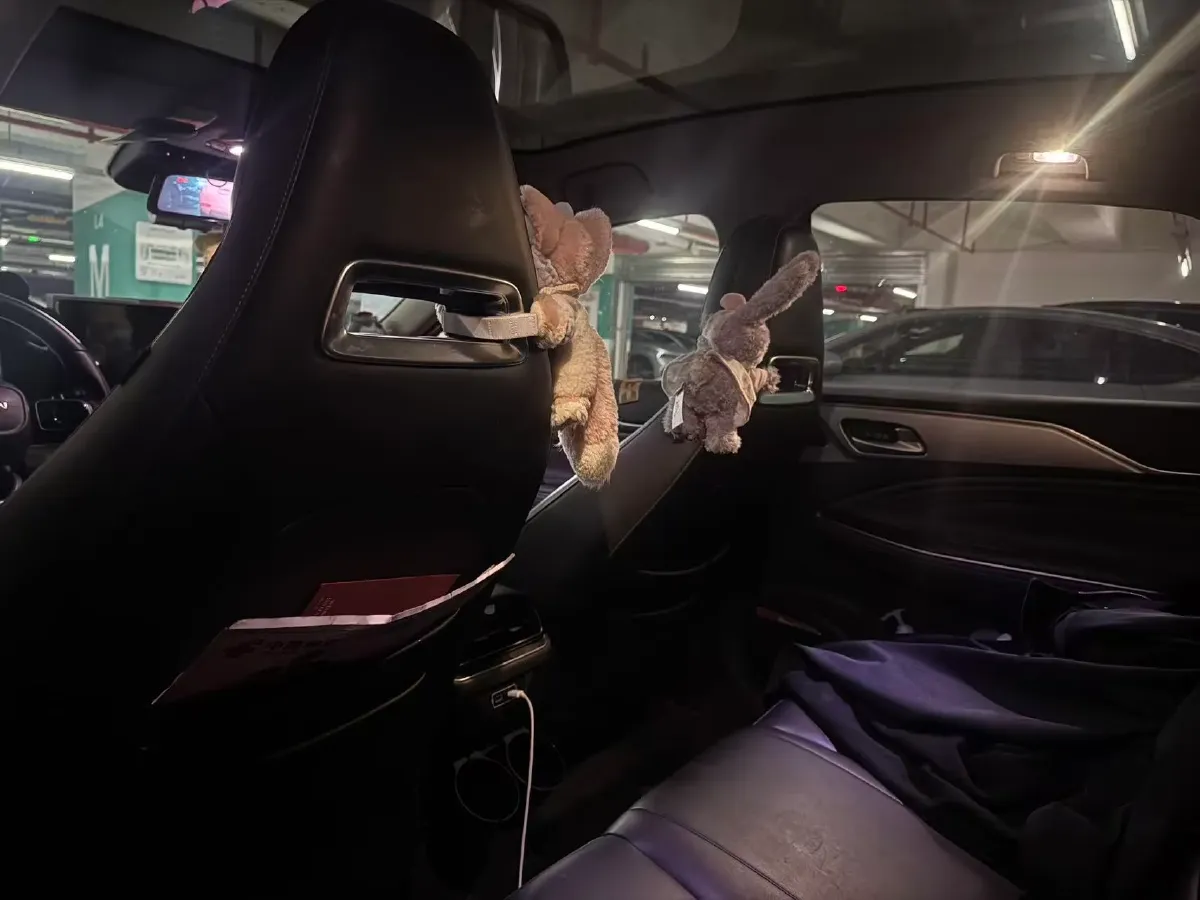 2022 ChangAn Oshan Z6 1.5T 170HP L4 6TCT PHEV 28.4KWH,autocango,china used car exporter,china ev exporter,chinese used car exporter,chinese used ev exporter