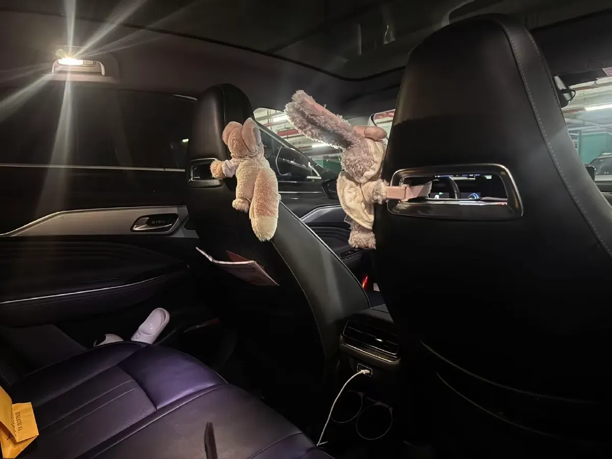 2022 ChangAn Oshan Z6 1.5T 170HP L4 6TCT PHEV 28.4KWH,autocango,china used car exporter,china ev exporter,chinese used car exporter,chinese used ev exporter