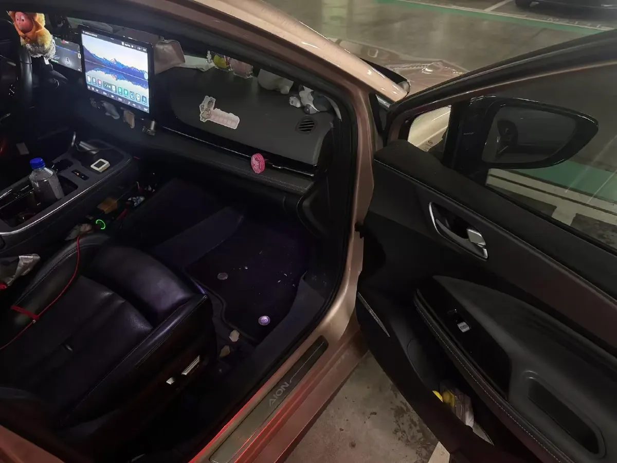 2022 ChangAn Oshan Z6 1.5T 170HP L4 6TCT PHEV 28.4KWH,autocango,china used car exporter,china ev exporter,chinese used car exporter,chinese used ev exporter