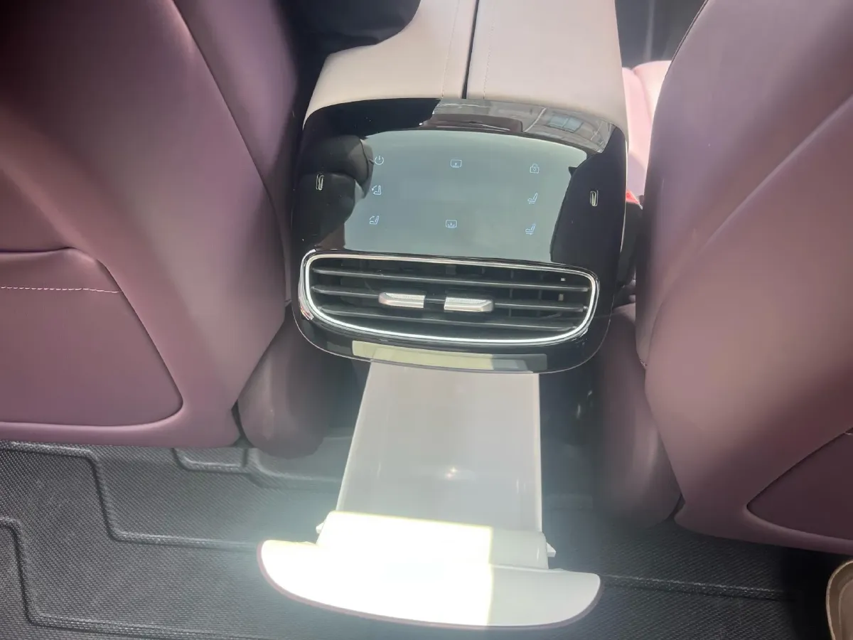 2026 Deepal S07 REEV 98HP REEV,autocango,china used car exporter,china ev exporter,chinese used car exporter,chinese used ev exporter