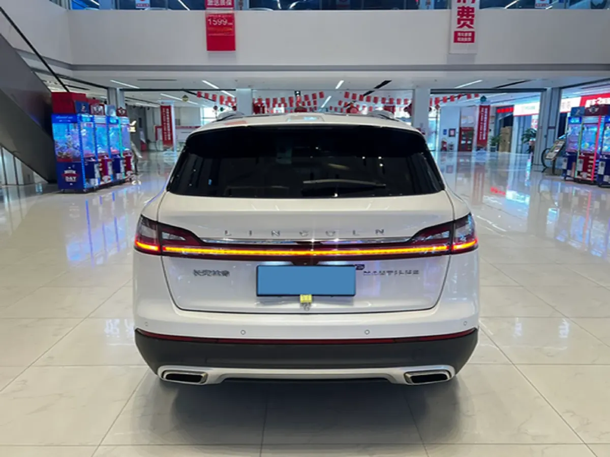 2021 Lincoln Nautilus 2.0T 245HP L4 8AT,autocango,china used car exporter,china ev exporter,chinese used car exporter,chinese used ev exporter